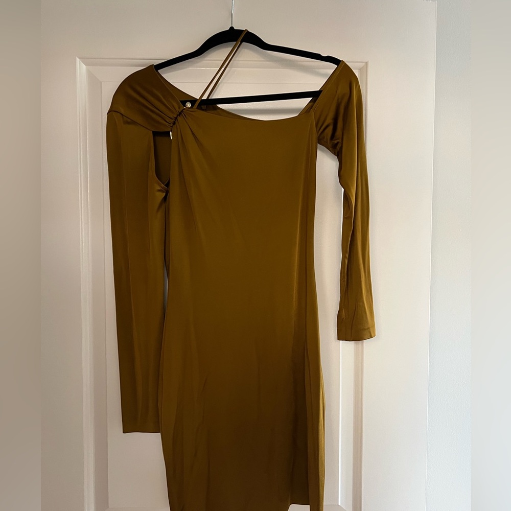 Cushnie et Ochs satin jersey mini dress. Stunning